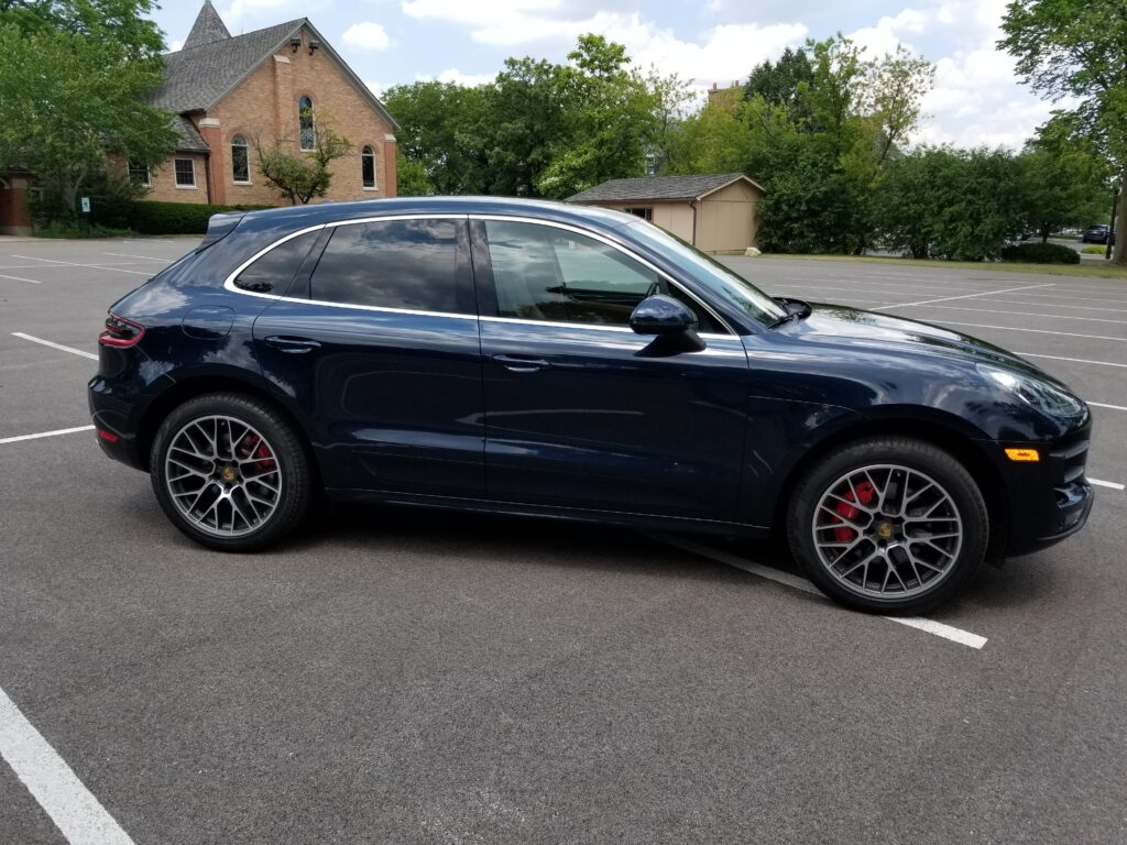 2017 Porsche Macan